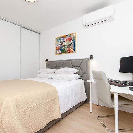 Modern Living Apartment Airy Split Buitenkant foto