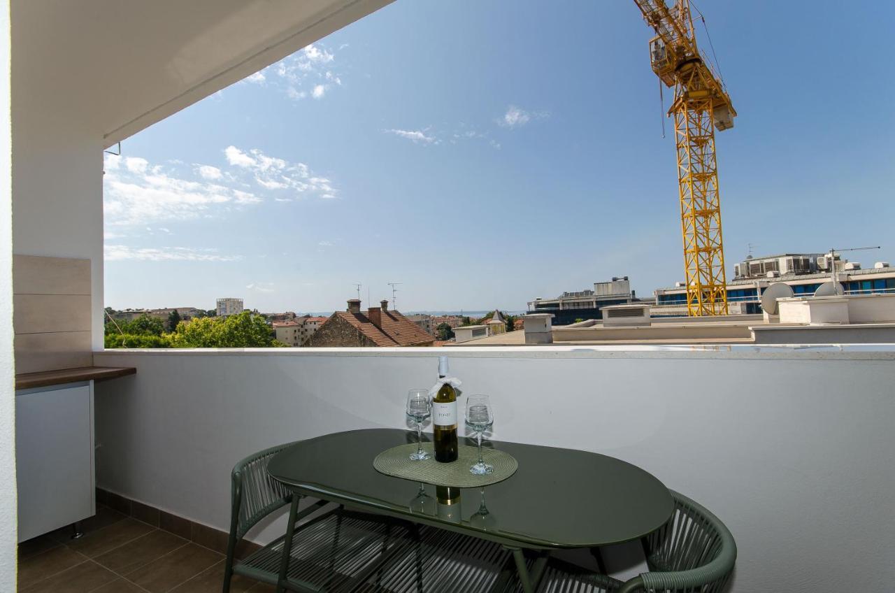 Modern Living Apartment Airy Split Buitenkant foto