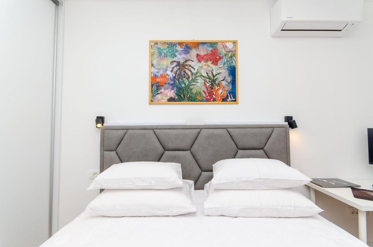 Modern Living Apartment Airy Split Buitenkant foto